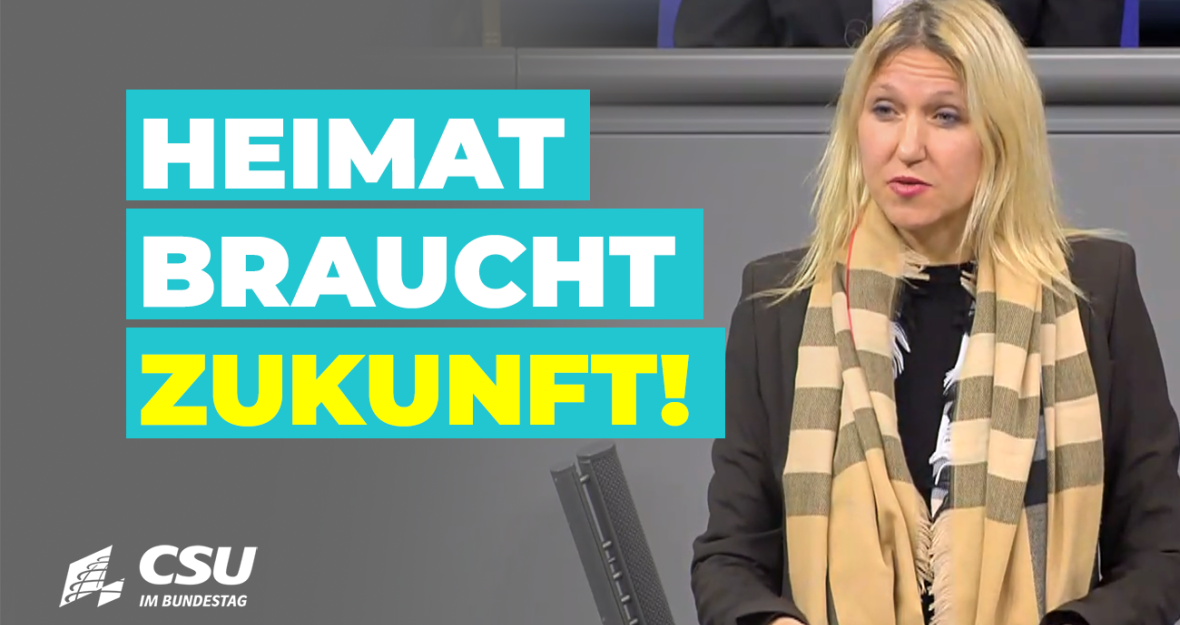 Silke Launert am Rednerpult im Plenum des Deutschen Bundestages