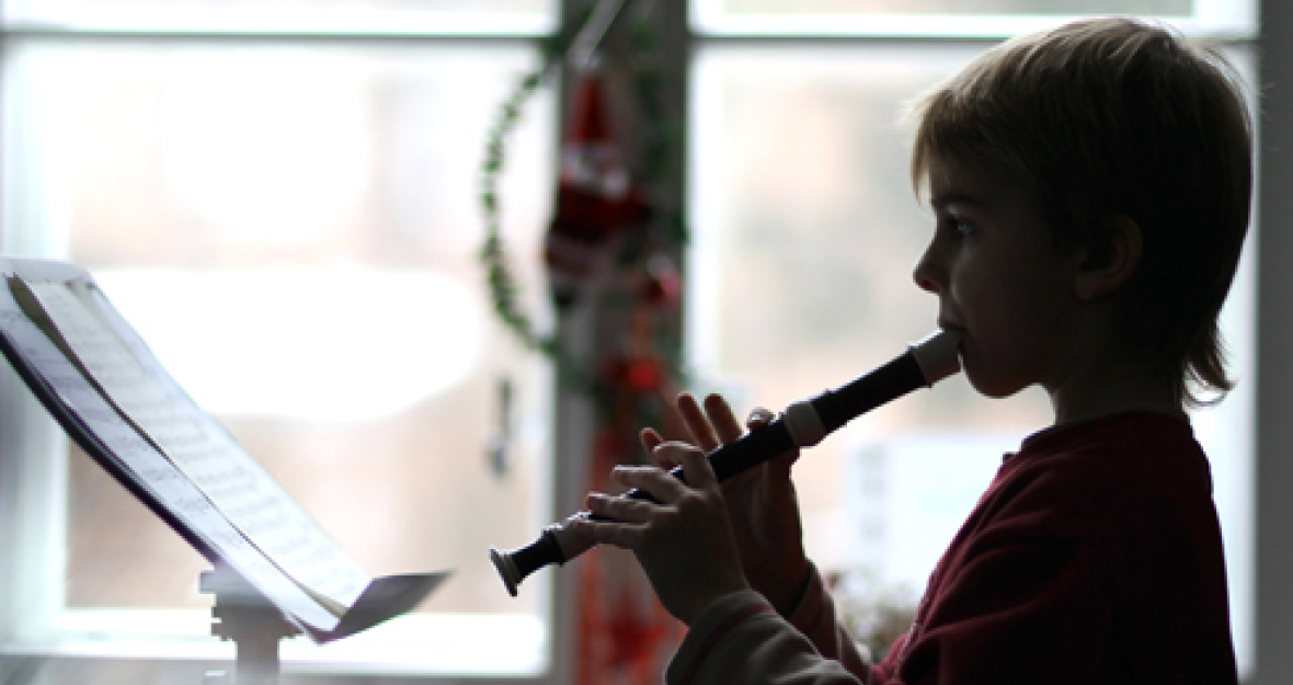 Bildung: Flötenschüler in der Musikschule