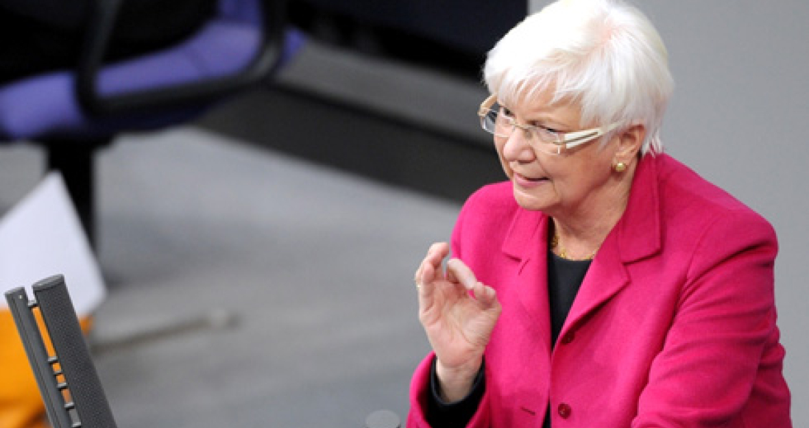 Gerda Hassefeldt im Plenum des Deutschen Bundestages