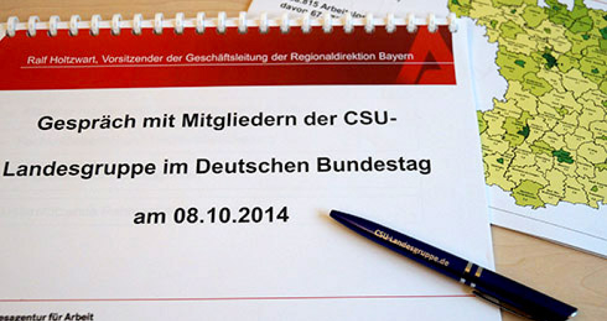 CSU-Landesgruppe im Gespräch mit Ralf Holtzwart, dem Vorsitzenden der Geschäftsleitung der Regionaldirektion Bayern der Bundesagentur für Arbeit._490x275